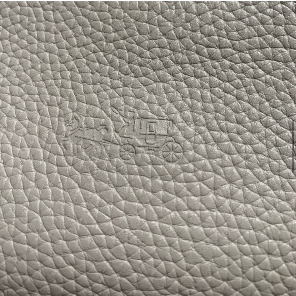 Coach Cream Leather studded backpack (with all original packaging) - Picture 8 of 11